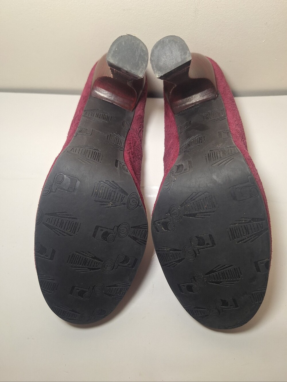 John Fluevog Paris Attentions Plum Baroque Suede Pumps 7.5 Rare Discontinued - Picture 10 of 10